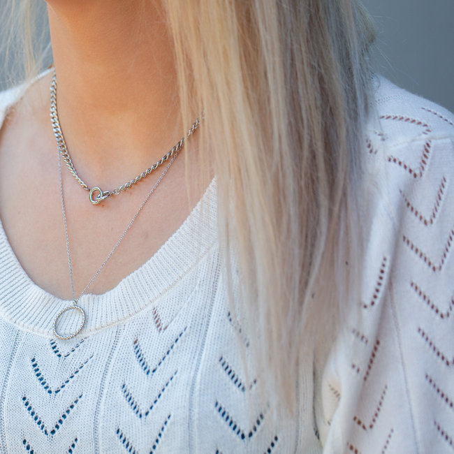 Day & Eve  Zilverkleurige kettingen met cirkels