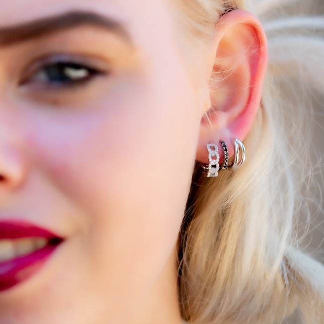 KARMA Zilver zirconia oorbellen