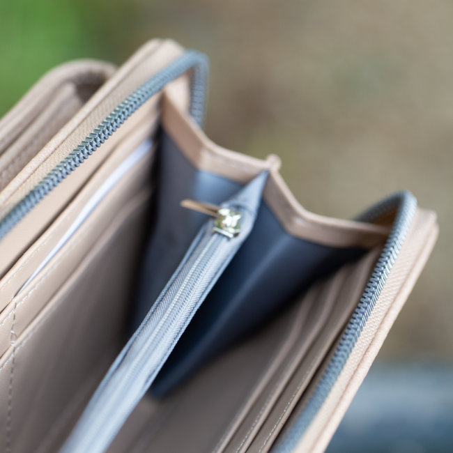 Zeeuws Cognac Telefoon portemonnee tasje zeeuwse knop