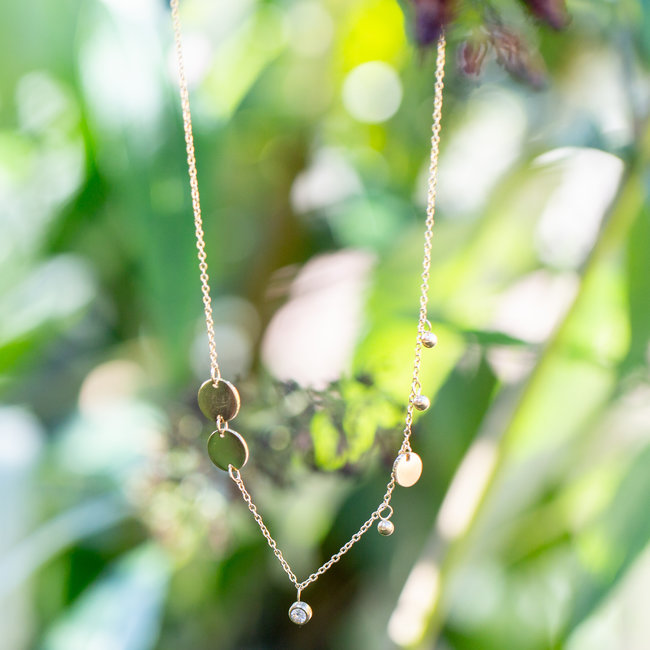 ZAG  Bijoux Goud ketting met muntjes, bolletjes en zirconia