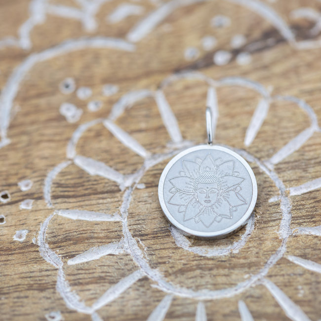 IXXXI Buddha hanger zilver