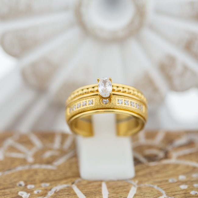 IXXXI Complete ring goud met ovaal crystal steen