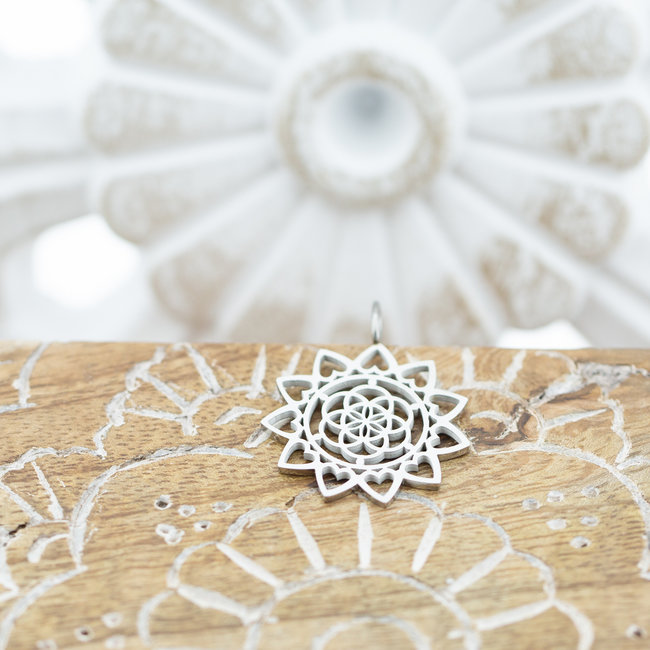 IXXXI Mandala hanger zilver