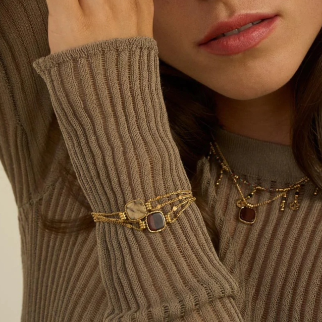 Bohm Paris Goud armband met bruine vierkante natuursteen