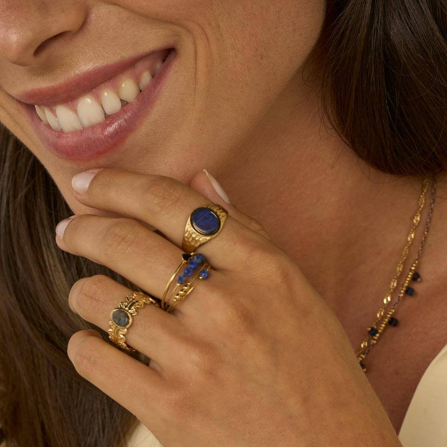 Blauwe steen ringen