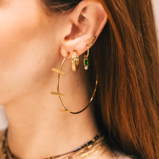 ZAG  Bijoux Goud oorbellen met groene zirconia