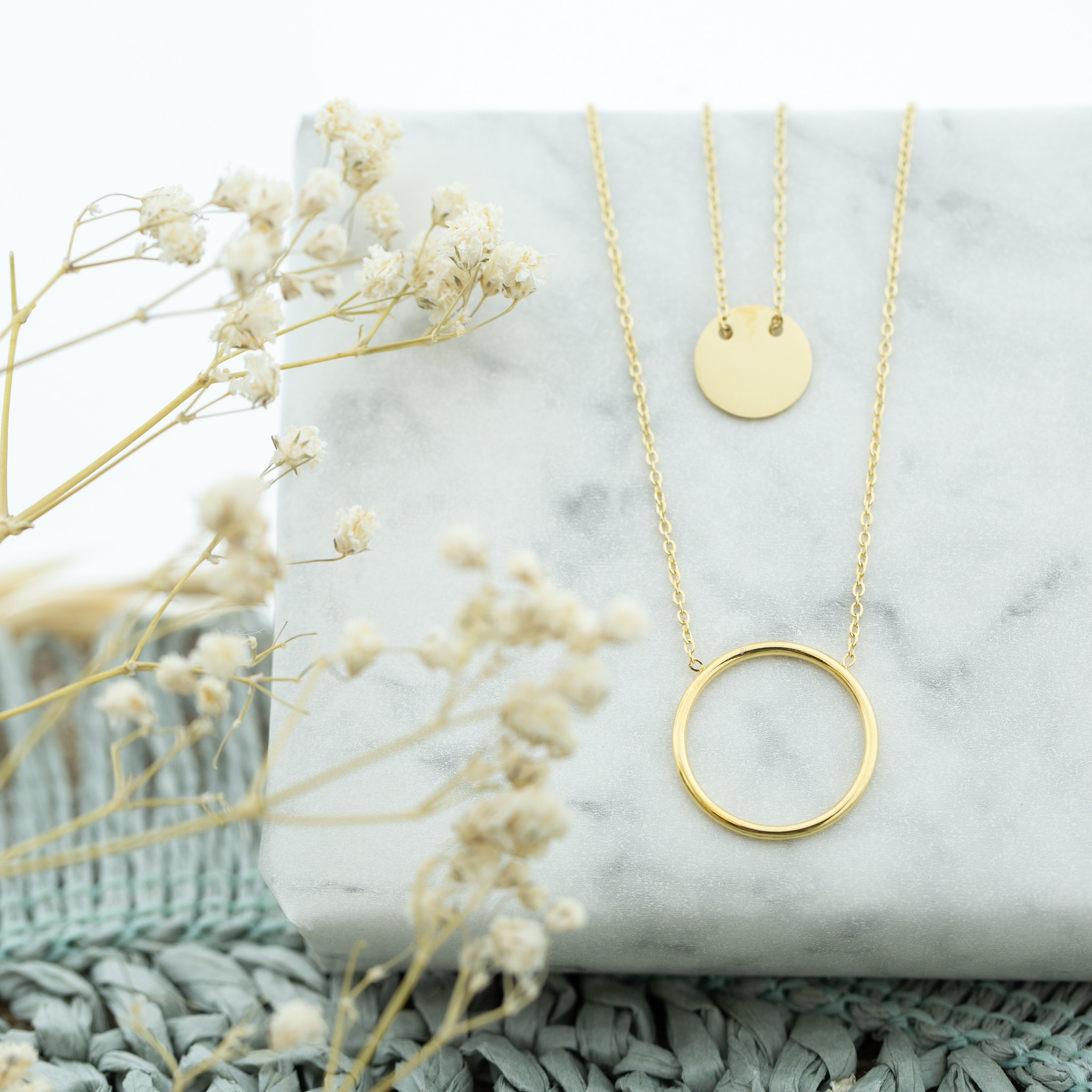 Dubbele ketting met twee laagjes – By Frances Falicia