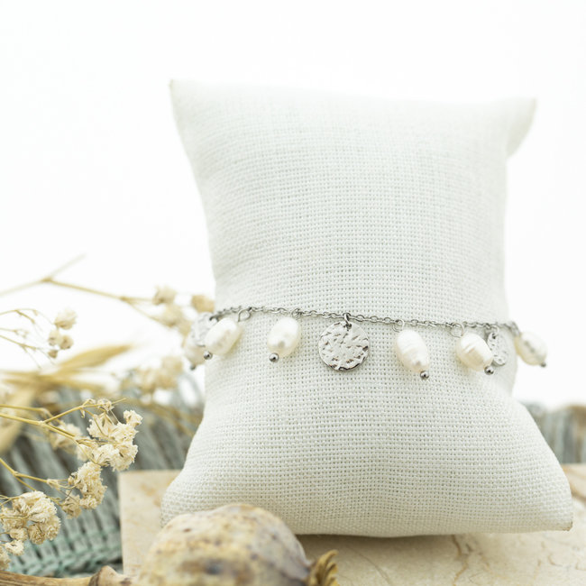 Day & Eve  Parel en muntjes armband zilver