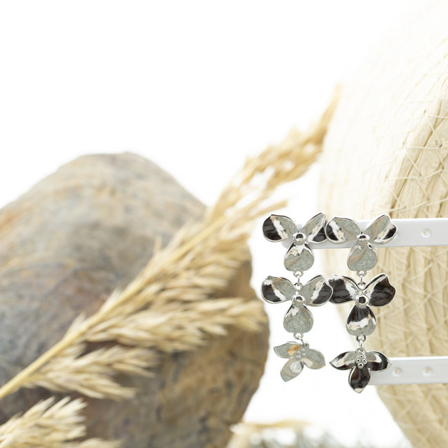 Day & Eve  Grote bloemen oorbellen zilver
