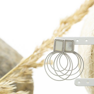 Day & Eve by Go Dutch Label Schelp oorbellen  zilver