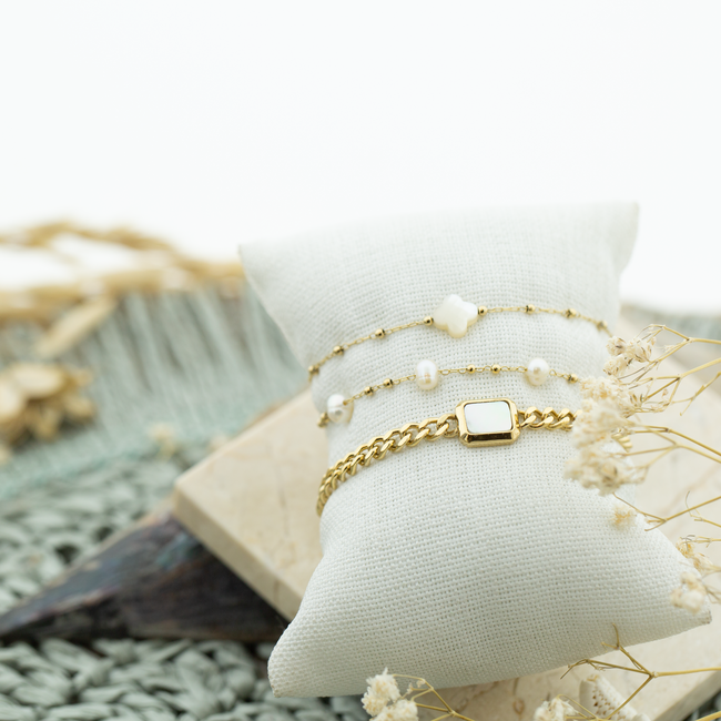 Goud armband schakels, klaver of parels
