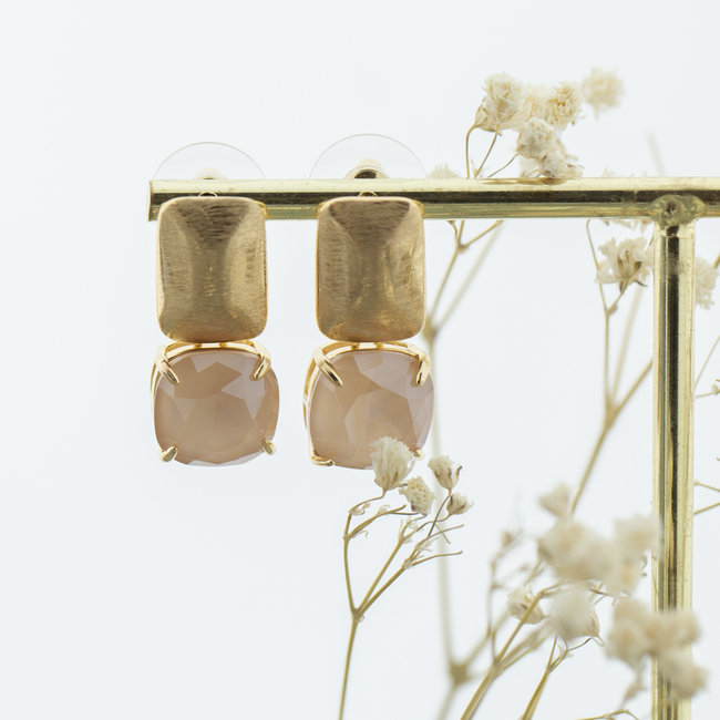 Nude matte rechthoek crystal oorbellen