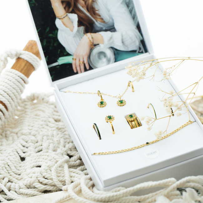 IXXXI Lucia bloem hanger