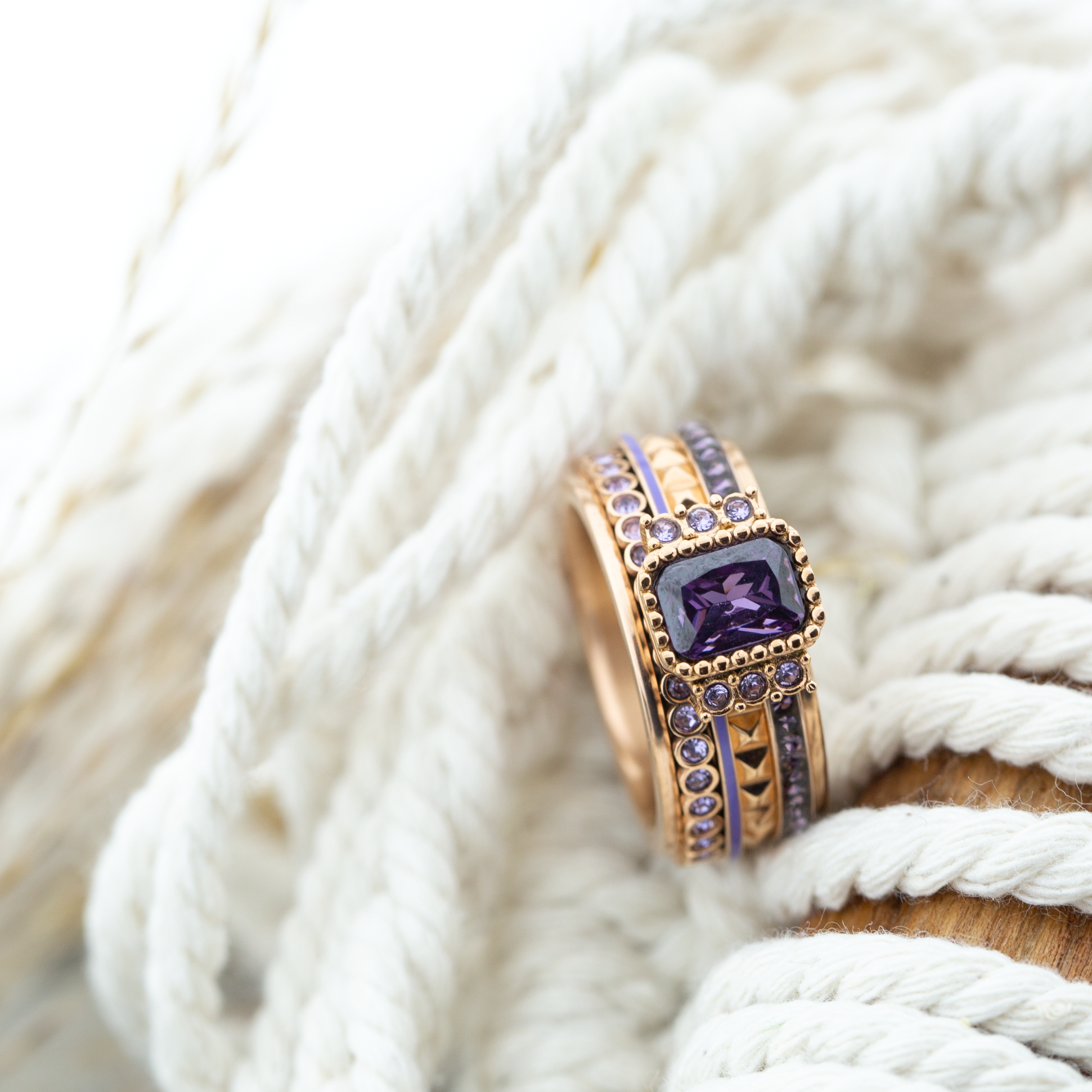 Roooi♡ Ixxxi Complete rosegoud Tanzanite steen ring - Beadle
