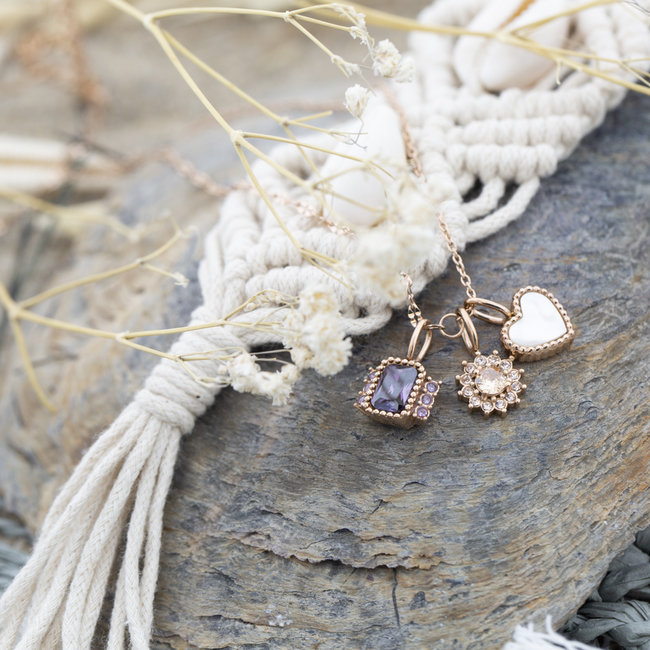 IXXXI Rosegoud Ketting met Steen, bloem of hart hanger