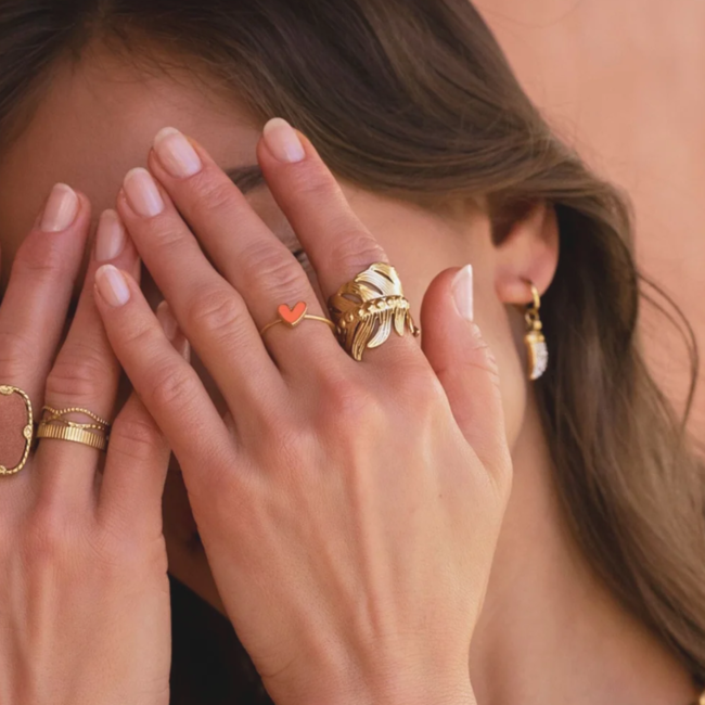 Bohm Paris Brede gouden ring of oranje hart ring