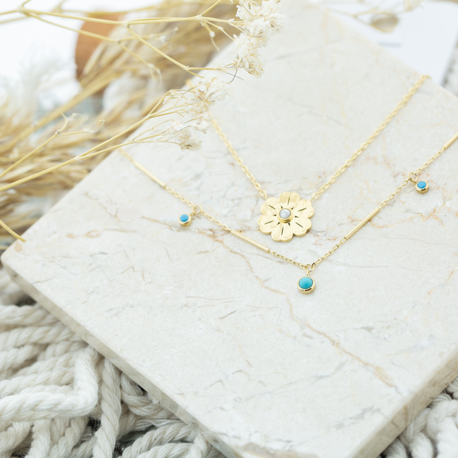 ZAG  Bijoux Gouden kettingen met  bloem of turquoise steentjes