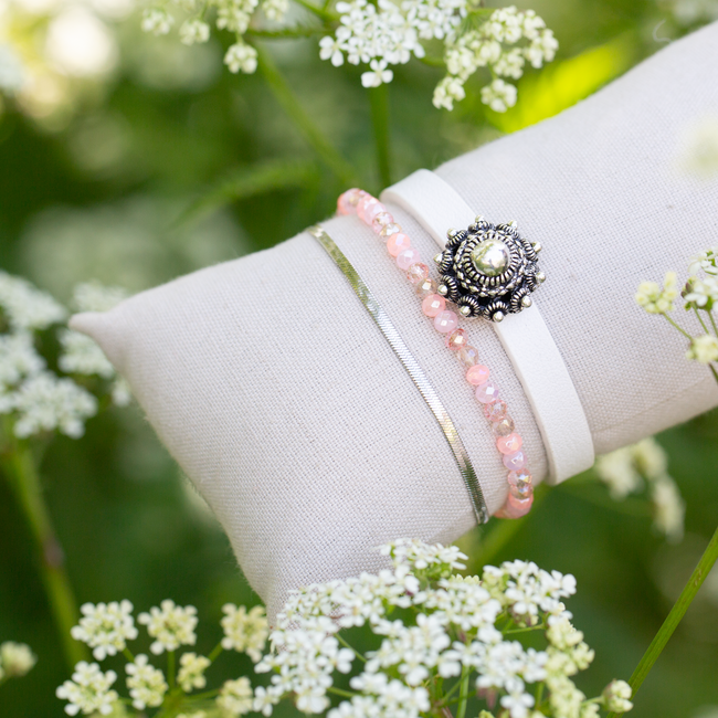 Zeeuws Roze en witte Zeeuwse knop armbanden set