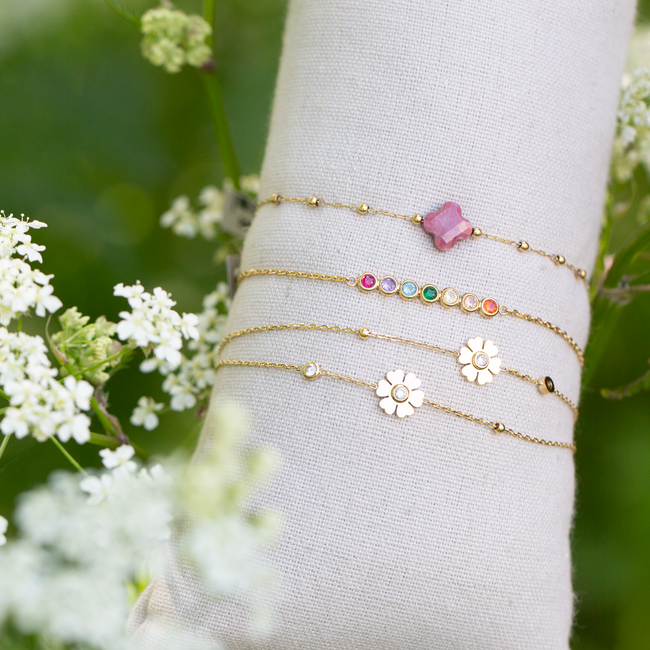 ZAG  Bijoux Roze en regenboog boho look armband