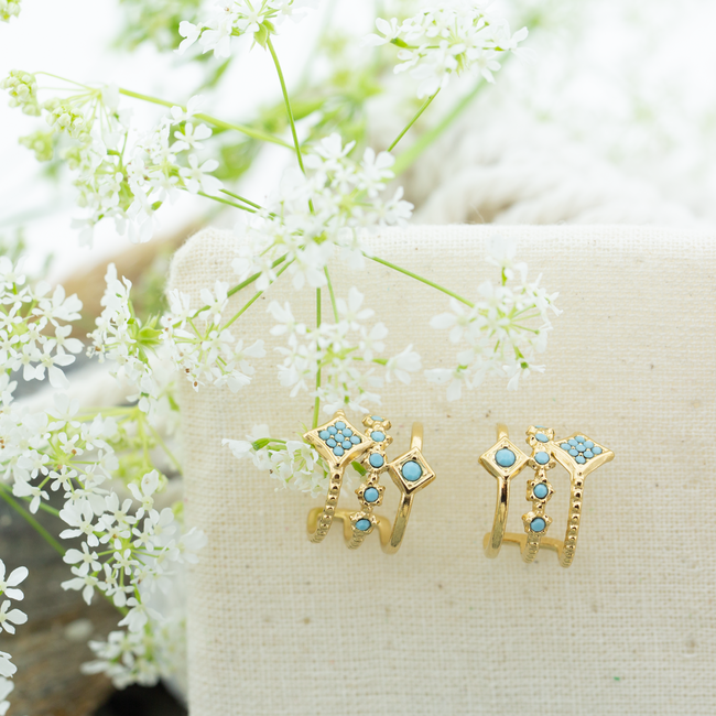 Dubbele hoops met turquoise steentjes