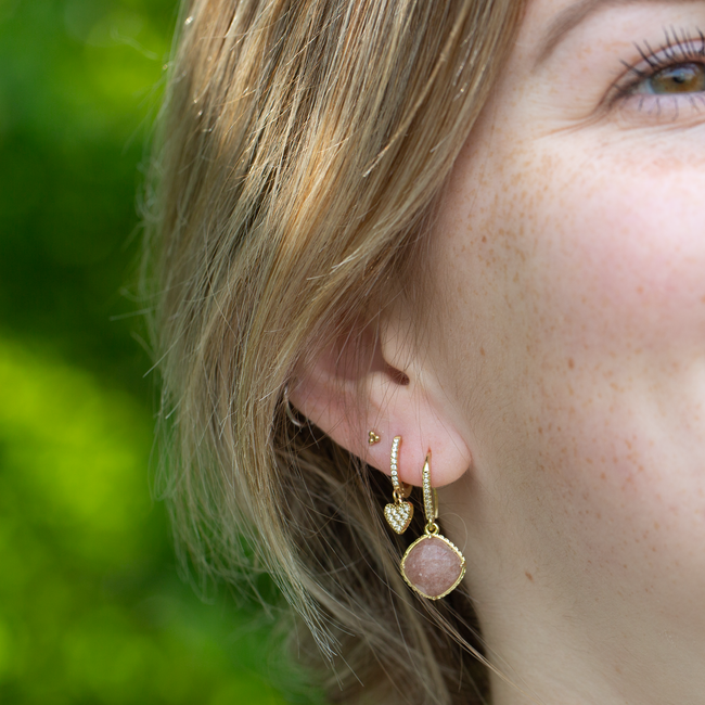 Beadle Roze steen of hart oorbellen