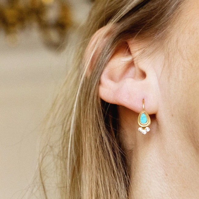 ZAG  Bijoux Shine Bright in Turquoise: Hippe Druppel Oorbellen