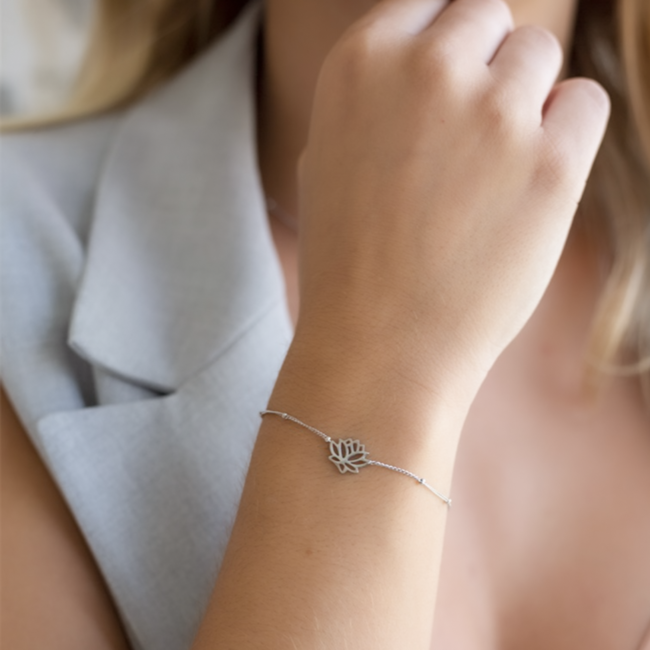 Day & Eve  Zilveren armband hartje of lotusbloem