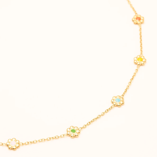 Bohm Paris Een Bloemrijk Statement: Straal met de Prachtige Bloemenkettingen