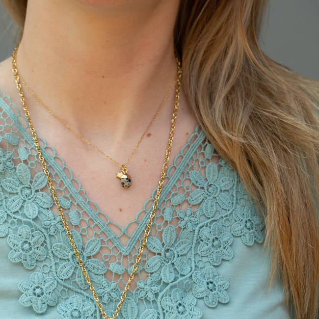 By Jam Gioielli Goud ketting met dalmatian jasper steen