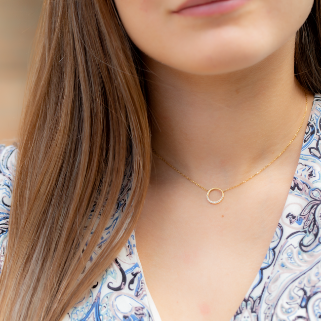 ZAG  Bijoux Goud ketting met ronde cirkel en zirconia steentjes