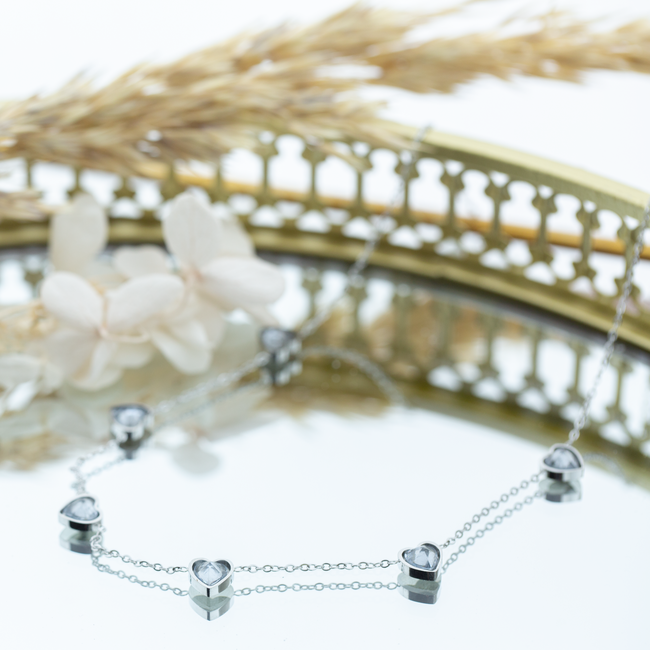 Day & Eve  Zilver kristallen hartjes ketting