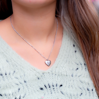 Day & Eve  Stralend hart ketting