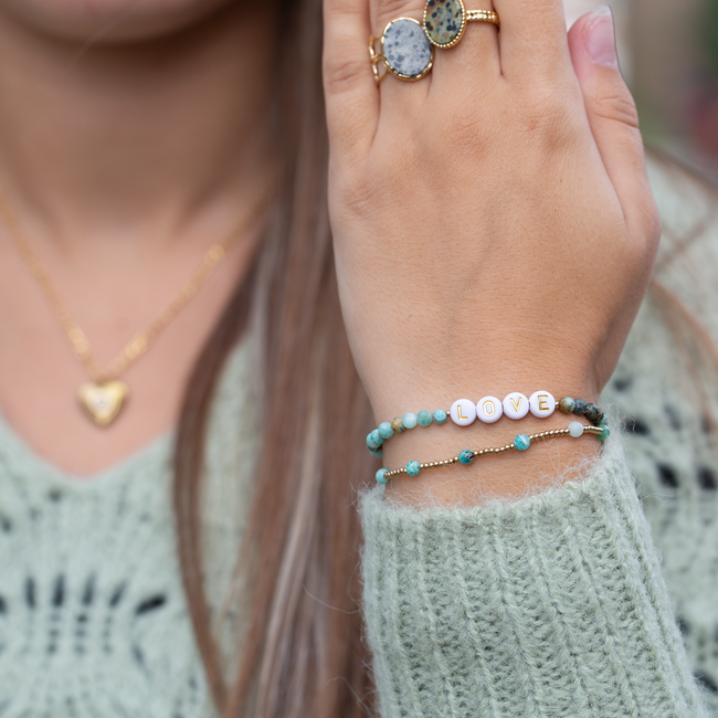 Dubbele armband  turquoise met love tekst