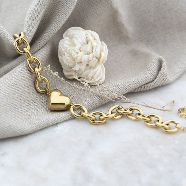 Day & Eve  Stoere goud schakel armband met hart