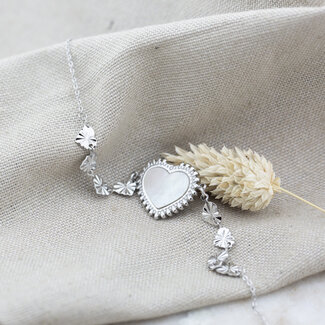 Day & Eve  Parelmoer hart armband