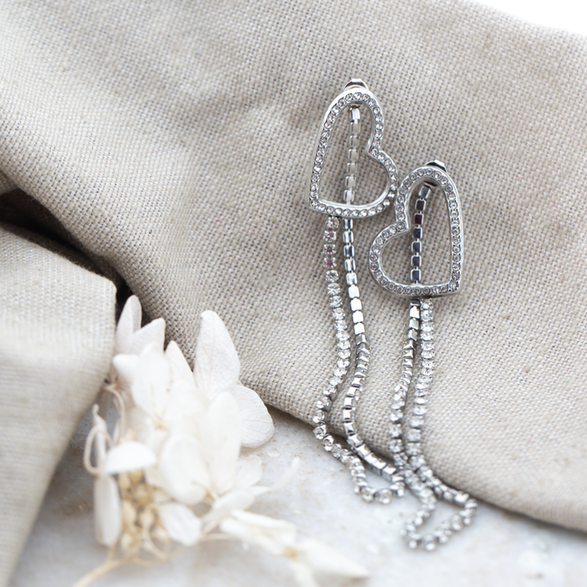Day & Eve  Strass hart lange oorbellen zilver