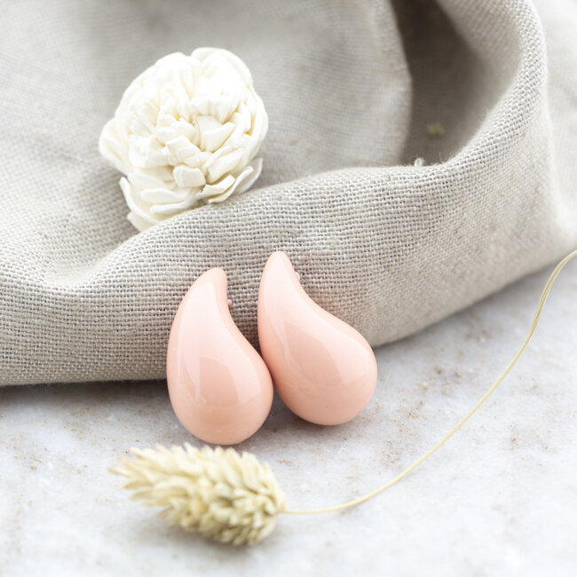Day & Eve  Gekleurde roze , lila en witte teardrop oorbellen