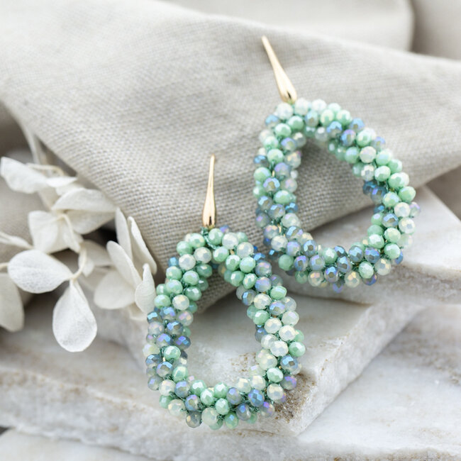Day & Eve  Mint groene druppel oorbellen