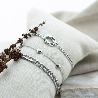 Day & Eve  Hart, knoop en schakels