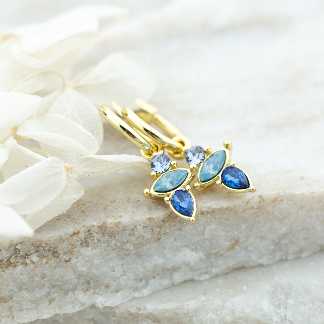 Blauwe crystal oorringen