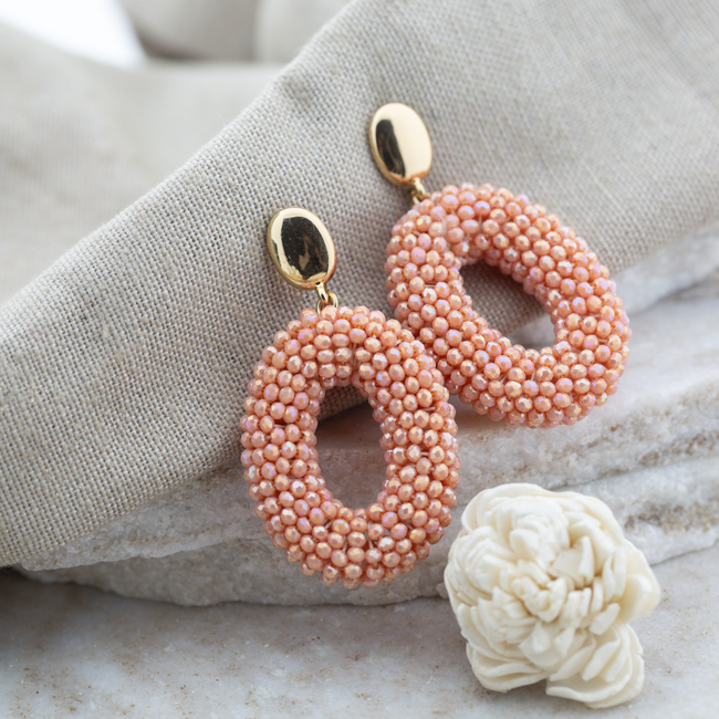 Biba Nude zalm oudroze kralen oorbellen