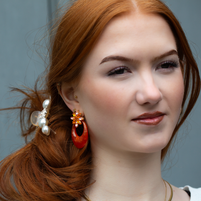 Biba Oranje bloem oorbellen