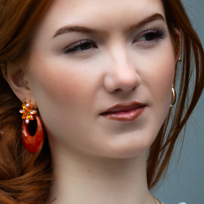 Biba Oranje bloem oorbellen