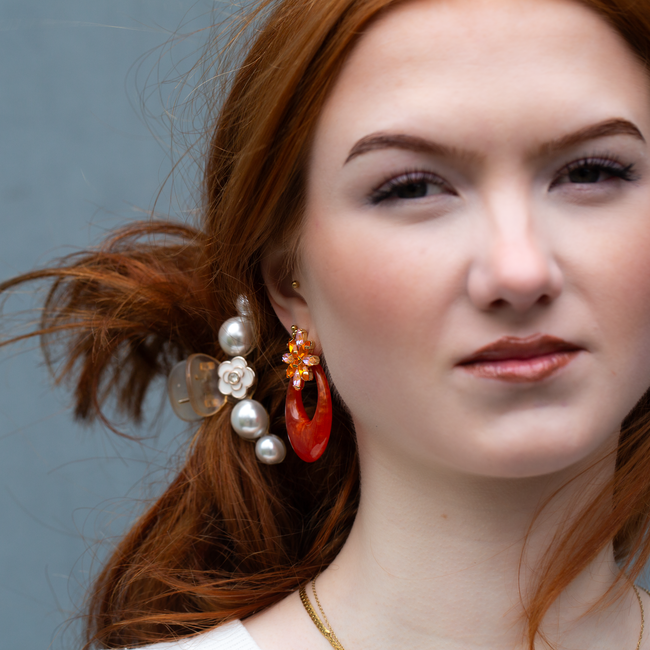 Biba Oranje bloem oorbellen