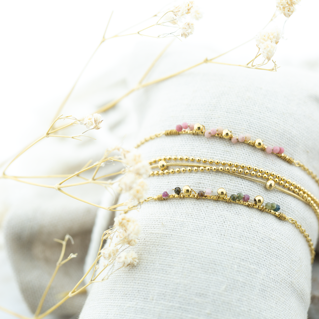 Day & Eve by Go Dutch Label Goud armbandje met natuursteen of bolletjes