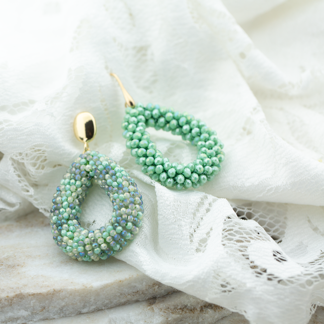 Day & Eve  Mint groene Druppel oorbellen