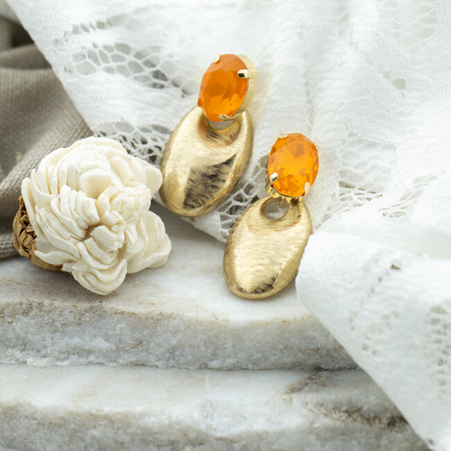 Biba Boho chic oorbellen oranje bruine stenen en hangers