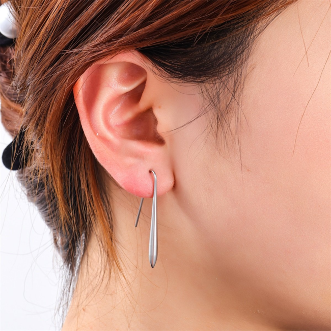 Day & Eve  Minimal tube oorbellen zilver