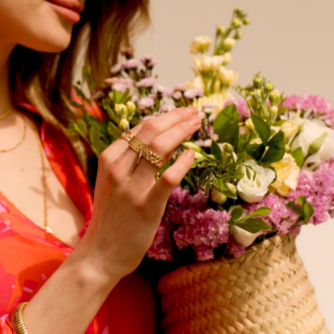 Ikita  Mooie goud ringencombi happy styling