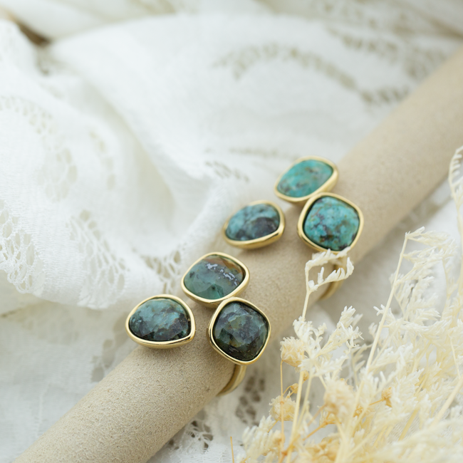 Opvallende Afrikaanse turquoise groene stenen ring